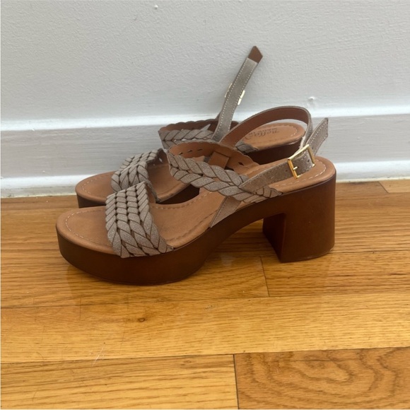 Bella Vita Shoes - Bella Vita Taupe Braided Platform Block Heel Sandal